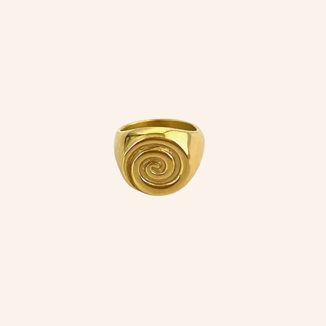 Harper Ring in 18k Gold Plated