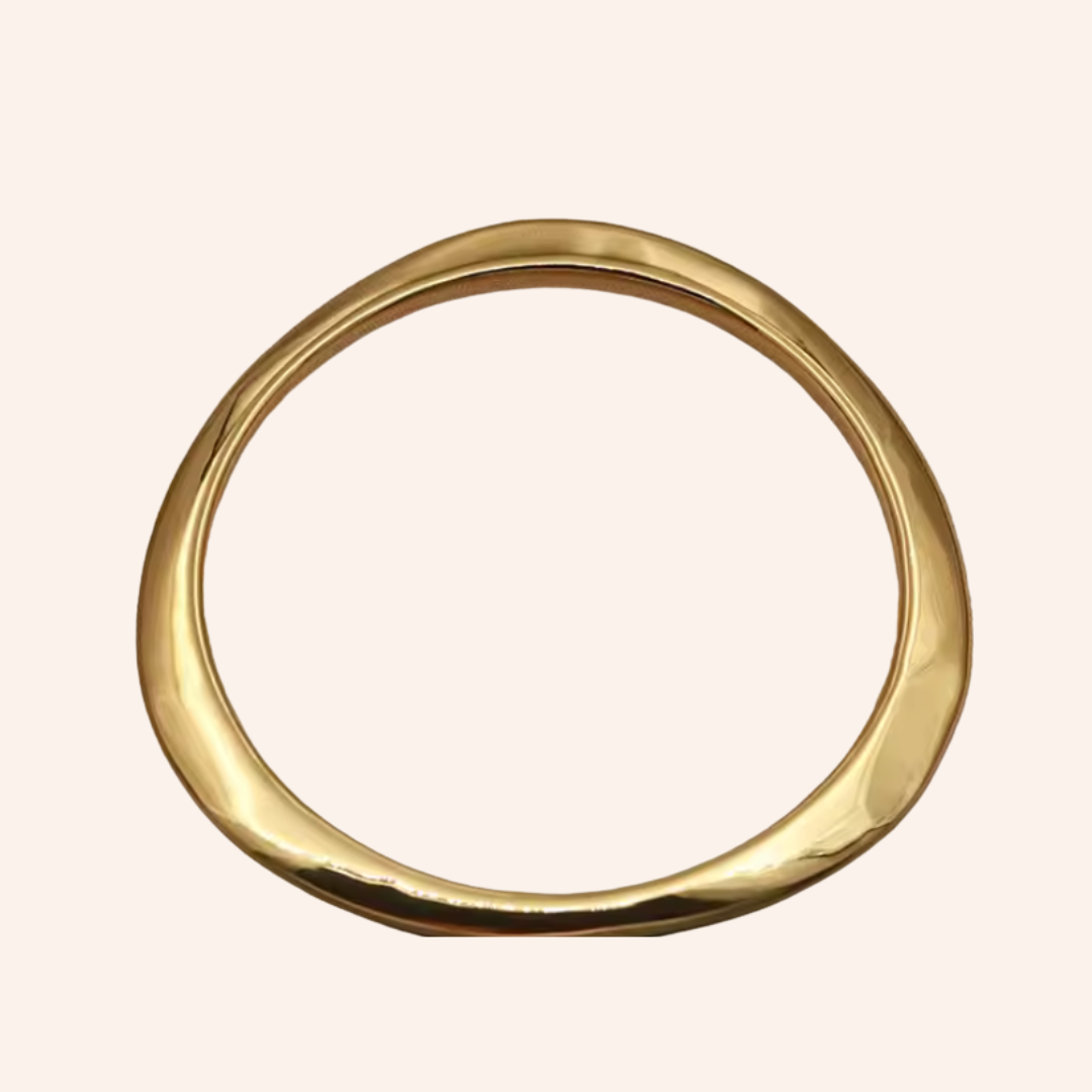 Alias Bangle in Gold Plated