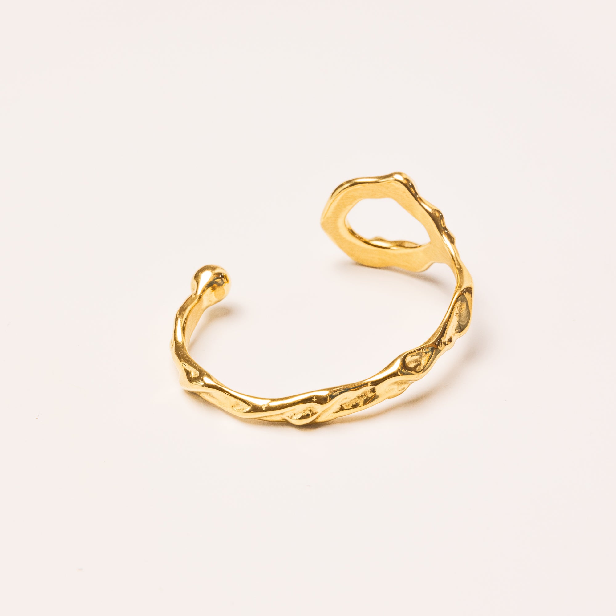 Buckley Cuff Bracelet in 18k Gold Plated