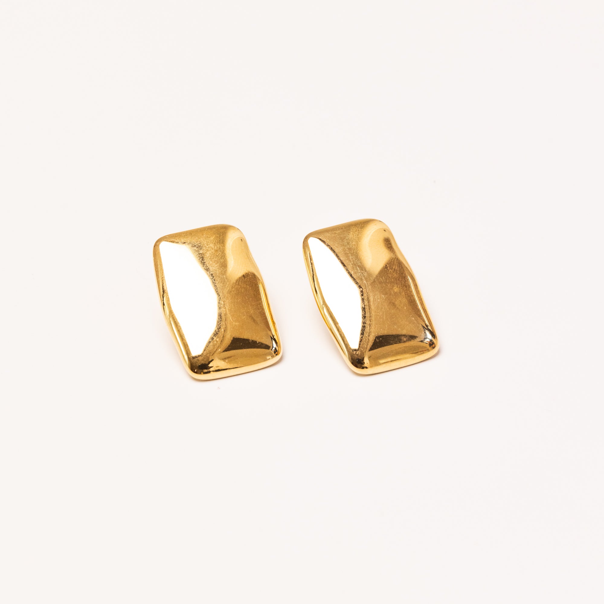 Rectangular Earrings in 18k Gold Plated