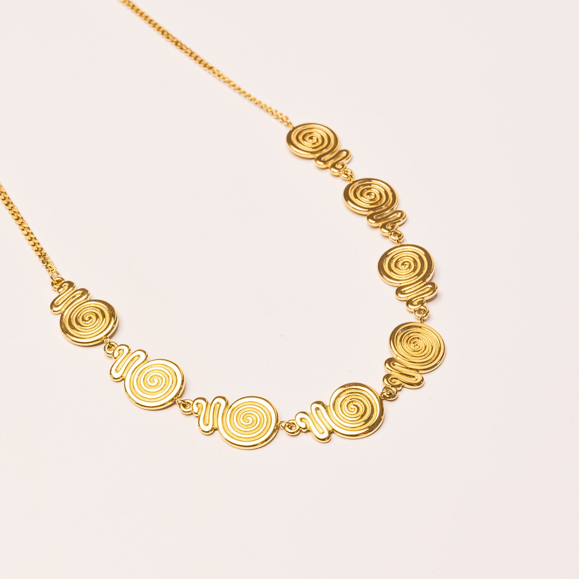 Spiral Necklace in 18k Gold Plated